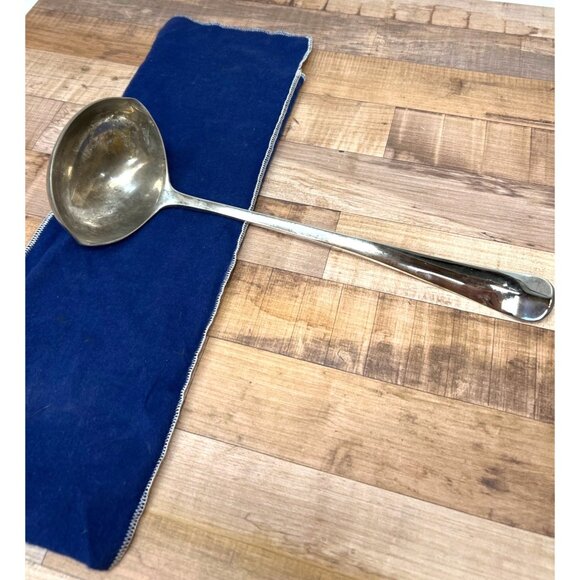 Vintage Italy Silverplate Ladle With Elegant Handle Design Long & Heavy - Picture 1 of 7